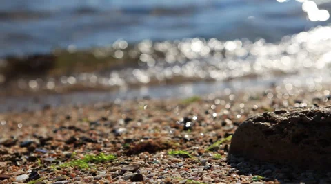 Wave of the sea on the sandy beach Stock-Footage 39645549