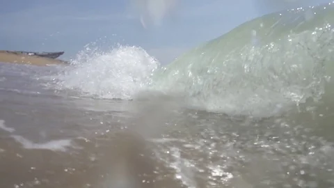 A wave in slow motion Stock Footage 82314965