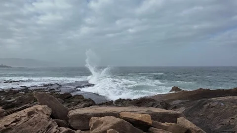 Wave splash Stock Footage 333583443