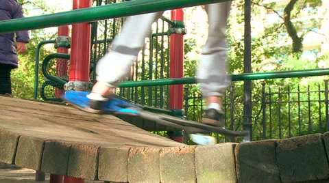 A waveboarder on a playground Video stock 33846691