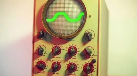 Waveform generator occiliscop turning knobs 스톡 동영상 22616888