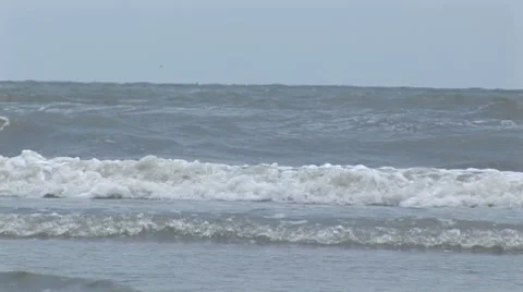 Waves 1 Stock-Footage 7754316