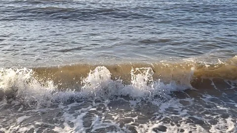 Waves 2 Video stock 106882212