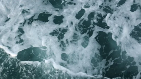 Waves after boat Video stock 96045218