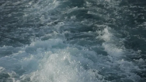 Waves after boat Video stock 96046854