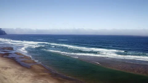 Waves along the Coast - Drone 스톡 동영상 201205537