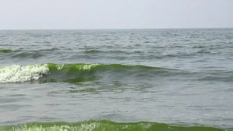 Waves and beach Видео 154327651