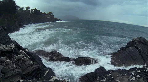 Waves and rocks 1 Видео 42148725