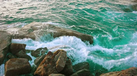 Waves and rocks. Tropical sea coast. Thailand Stockbeeldmateriaal 48335936