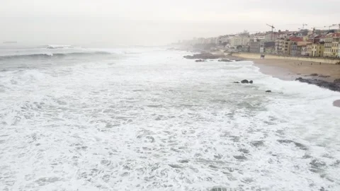 Waves and rough surf along Porto's Atlantic Coast Video stock 171799476