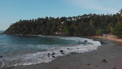 Waves and surfers  Video stock 103324327