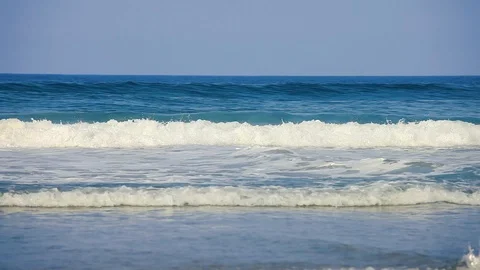 The waves and tide on the Pacific ocean beach. Summer seascape Stock Footage 90487033