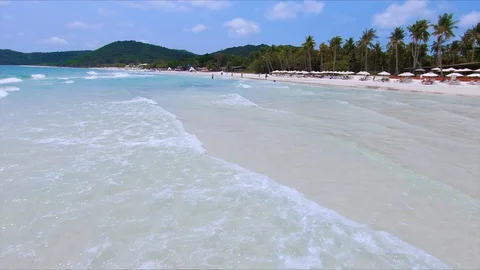 Waves of Bai Sao beach, Phu Quoc 库存影片 130071252