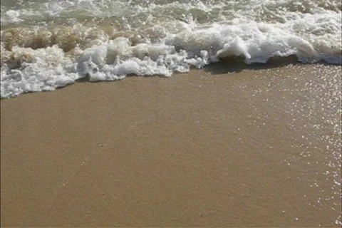 Waves in beach Video stock 118255