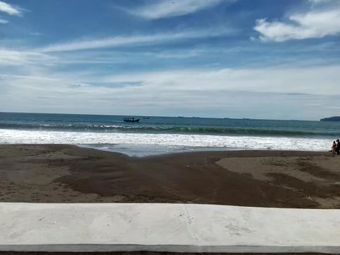 Waves on the beach Stock Photos