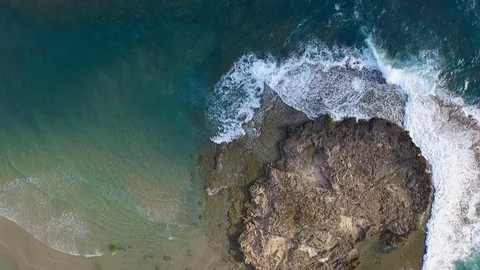 The waves beating against the rocks Stock Footage 74654036
