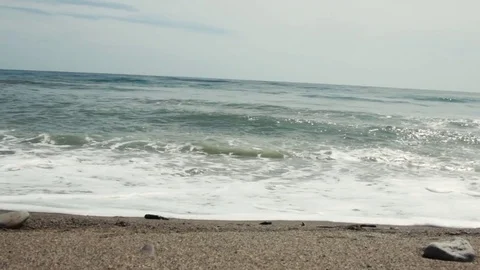 The waves beating against the shore Video stock 72769106