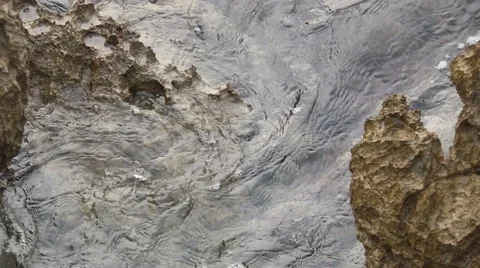 Waves beating rocks on the shore no sound 스톡 동영상 42566775