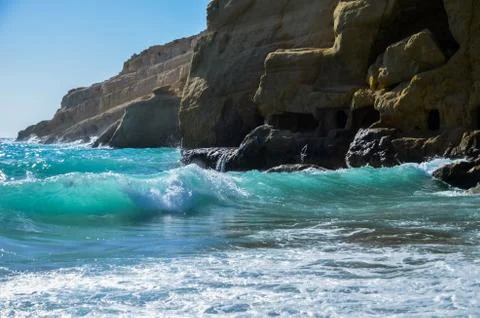 Waves beating on the shore Stock-Fotos