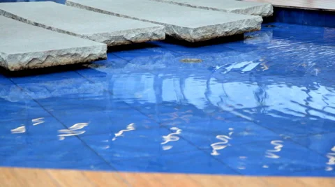 The waves in blue pool Stock-Footage 64026633