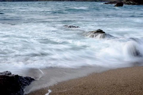 Waves breaking on a beach Stock-Fotos