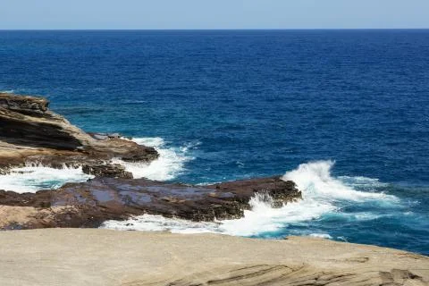 Waves breaking on the cliffs near Lanai Lookout Stock Photos