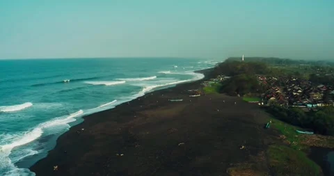 Waves Breaking on Sandy Beach in Indonesia from Above 스톡 동영상 332145913