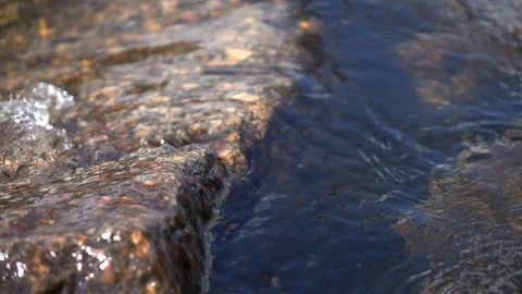 Waves breaking on shore. 스톡 동영상 98295162