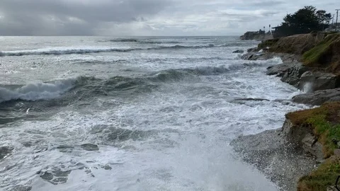 Waves at Capitola Beach Video stock 120500098