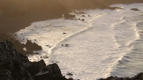 Waves on the cornish coastline at sunset Video stock 274094124