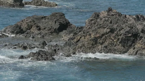 Waves crash Stock Footage 45819106