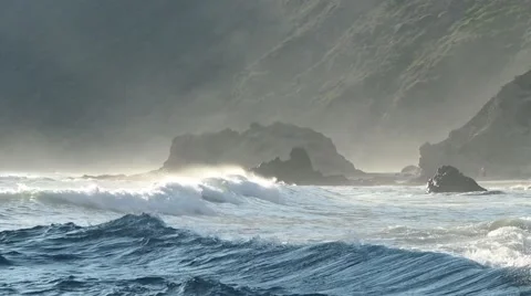 Waves Crashing at Pfeiffer Beach Video stock 64821409