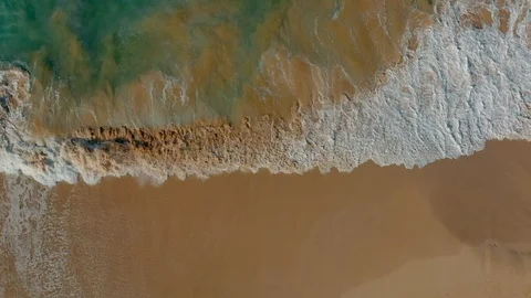 Waves crashing on the remote beach Stock-Footage 122069794