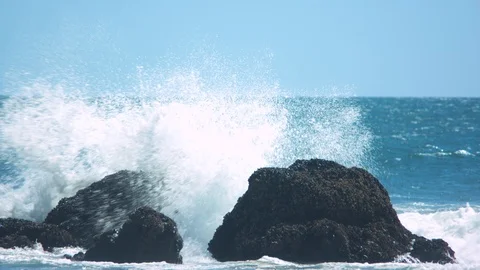 Waves Crashing into the Rocks Stock Footage 91194657