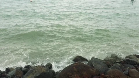 The waves crashing the rocks Stock Footage 248652622