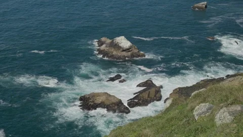 Waves Crashing Onto Rocks Video stock 255241512