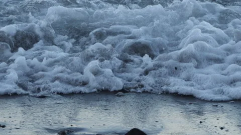 Waves crashing on the shore Stock Footage 231253402