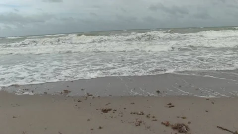 Waves Crashng on shore Stock Footage 142970994