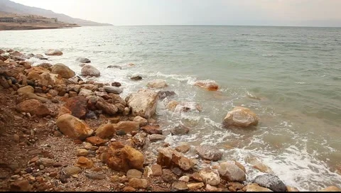 Waves on the dead sea 動画素材 2780032