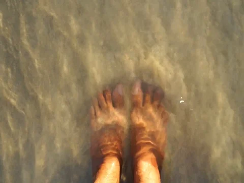 Waves during sunset 스톡 동영상 107170468