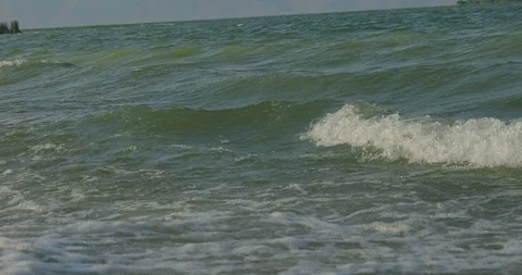 Waves  Video stock 113154250