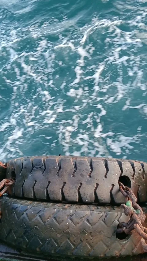 The waves hit the dapra tires Video stock 277199157