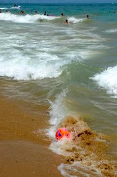 Waves hit the shore Foto stock