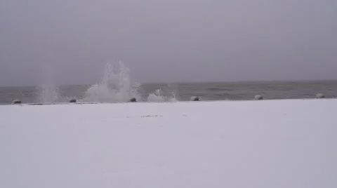 Waves hitting in sequence 240fps 動画素材 46227427