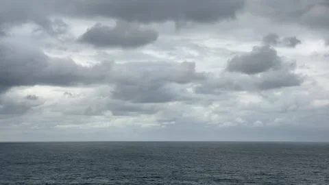 Waves on the Indian Ocean, Afternoon cloudy weather. 4k Video stock 247011233