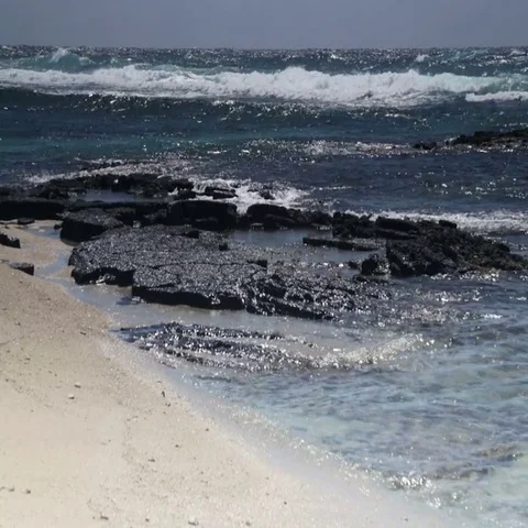Waves in Indian ocean in Mauritius Stock-Footage 69482491