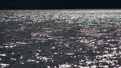 Waves on lake traunsee Видео 150093226