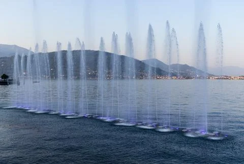 Waves of Light, the dancing lake Foto stock