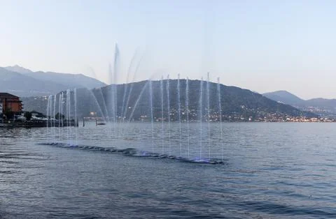 Waves of Light, the dancing lake 库存照片