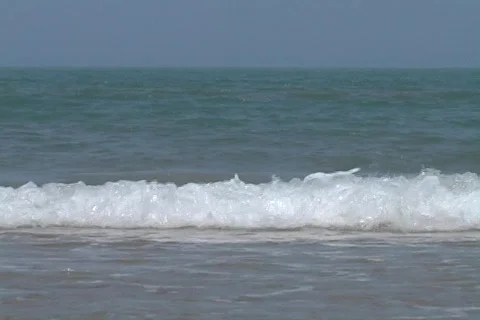 Waves (low angle) Stock Footage 509426
